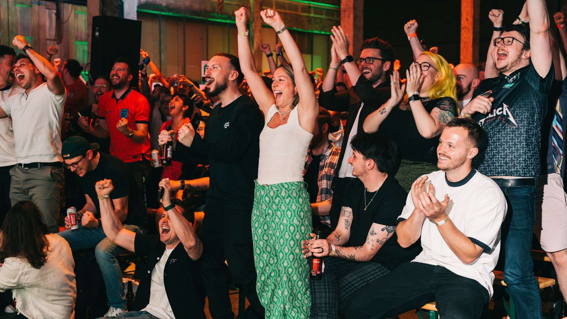 莫塔对年轻 莫塔对年轻