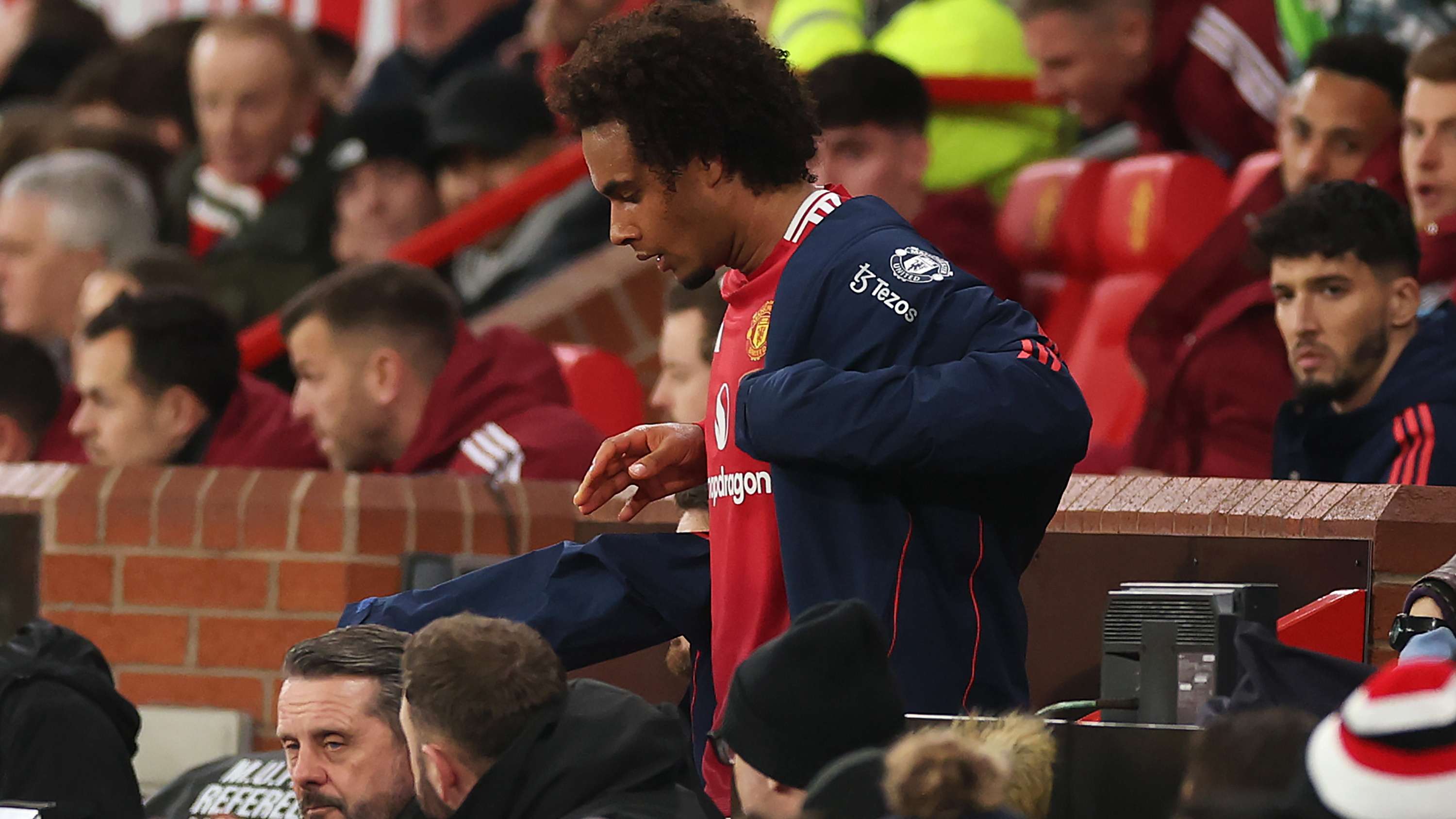 的对决是英 的对决是英